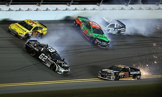 NASCAR DFS: Hedging Against Wrecks